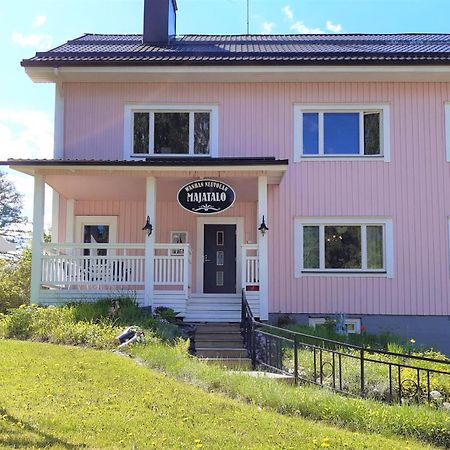 Wanha Neuvola Guesthouse Пиексамаки Екстериор снимка
