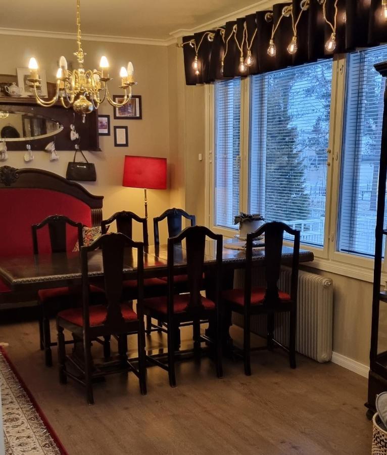 Wanha Neuvola Guesthouse Пиексамаки Екстериор снимка