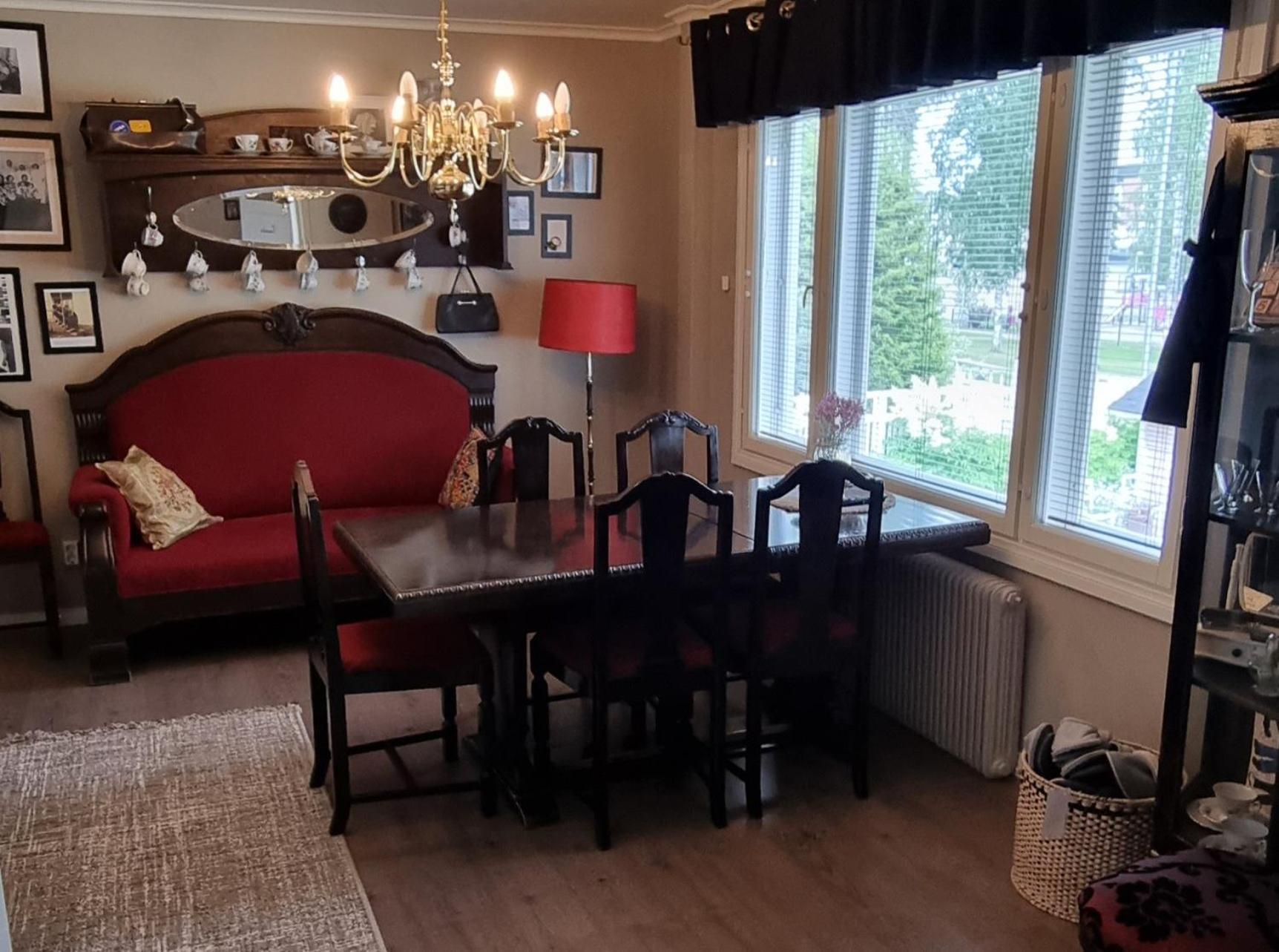 Wanha Neuvola Guesthouse Пиексамаки Екстериор снимка