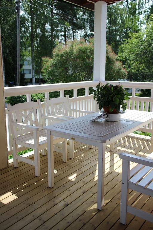 Wanha Neuvola Guesthouse Пиексамаки Екстериор снимка